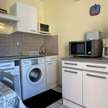 Climatise 2 Pieces, Piscine, Animaux Acceptes, Parking, Proche - Fr-1-225c-152 Apartment Cerbere